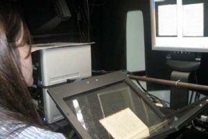 El proyecto de la UFM con Internet Archives cuenta con equipo y personal especializado.