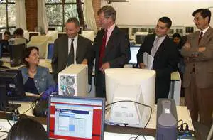 03021120alumna20monterroso20lavers20sagastume20y20mayora