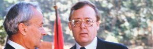 DespuÈs de la colocaciÛn de la primera piedra con Ed Feulner   noviembre 84