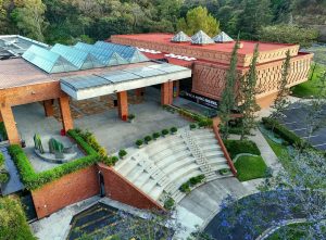 Centro Cultural de la Universidad Francisco Marroquín. Foto por Harry Díaz.