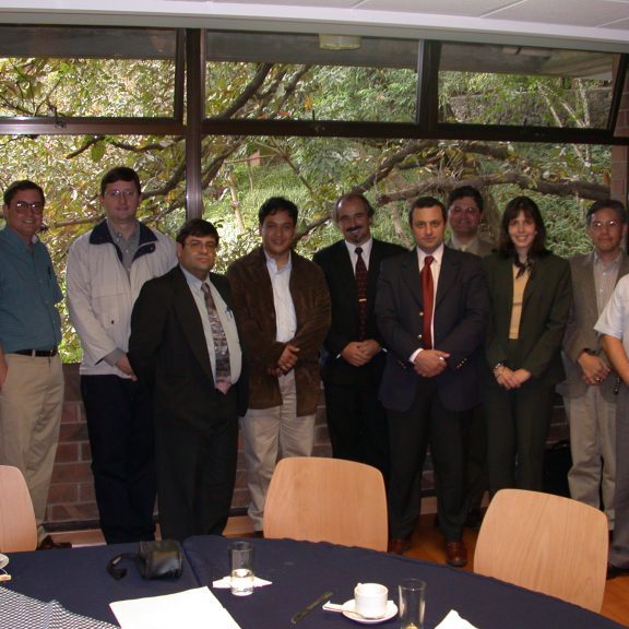 0302182c_el_grupo_en_el_salc3b3n_del_consejo