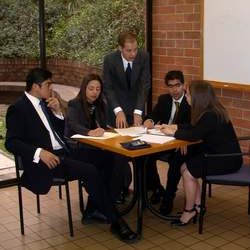 03032620competencia20willem20v.20vis