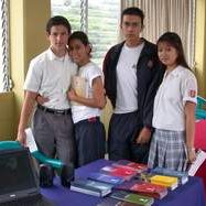 03052920alumnos20cap20en20stand20ufm