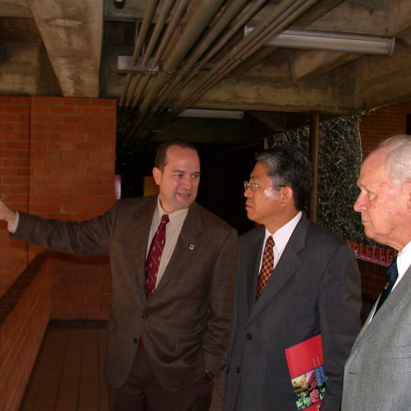 0307152c_ibc3a1rgc3bcen2c_kim_y_holzheu