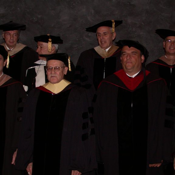 040326_smith_y_consejo_directivo