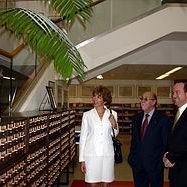 040327_bea_molina_gis_en_hayek