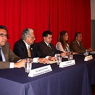 040902_forum_florido_carrillo_juez_presentadora_marti
