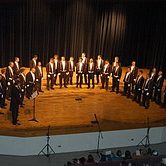 050525_glee_club_notre_dame