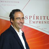 080425_zacharakis_ufm