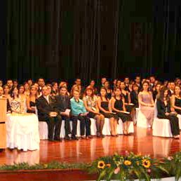 091103_graduadosdistinguidos