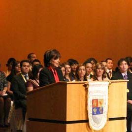 100511_graduadosdistinguidos