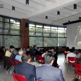 110412_ufm_educacion_greco