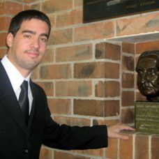 110817_en_adrianravier