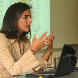 111011_ufm_odontologia_mcalderon