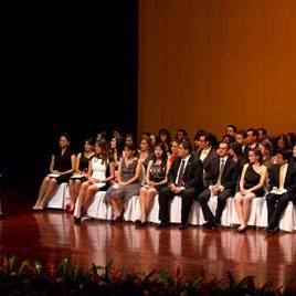120508_ufm_graduacion