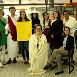 121113_ufm_mpc_disfraz