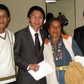 121121_ufm_derecho_menchu