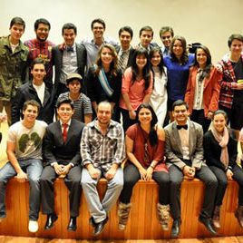 130805_ufm_fce_teatro