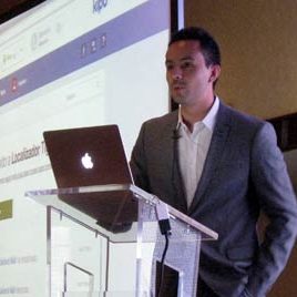 1311209_ufm_en_rblanco