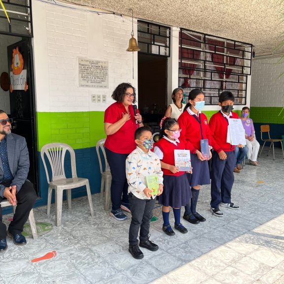 220518-donacion-libros