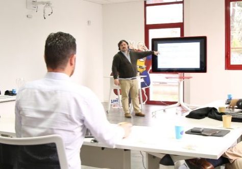 241218b-pitching-acton-mba-ufm-madrid