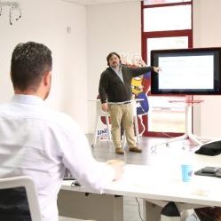 241218b-pitching-acton-mba-ufm-madrid