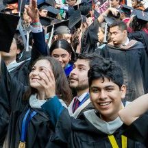 250502b-graduacion-ufm-celebracion