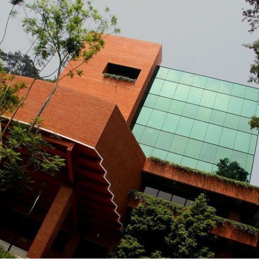 escuela_de_negocios_2