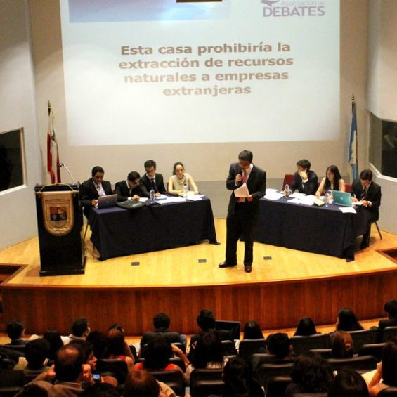 snoticiasrsimagersargsbd150511_ufm_debatesrsargsbd